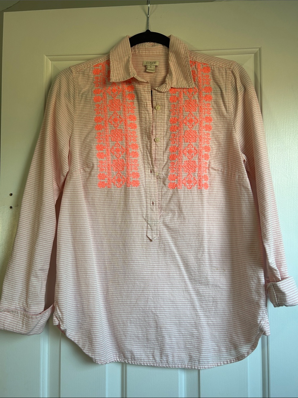 S JCrew Light Pink Embroidered Popover Blouse - Coral Accents